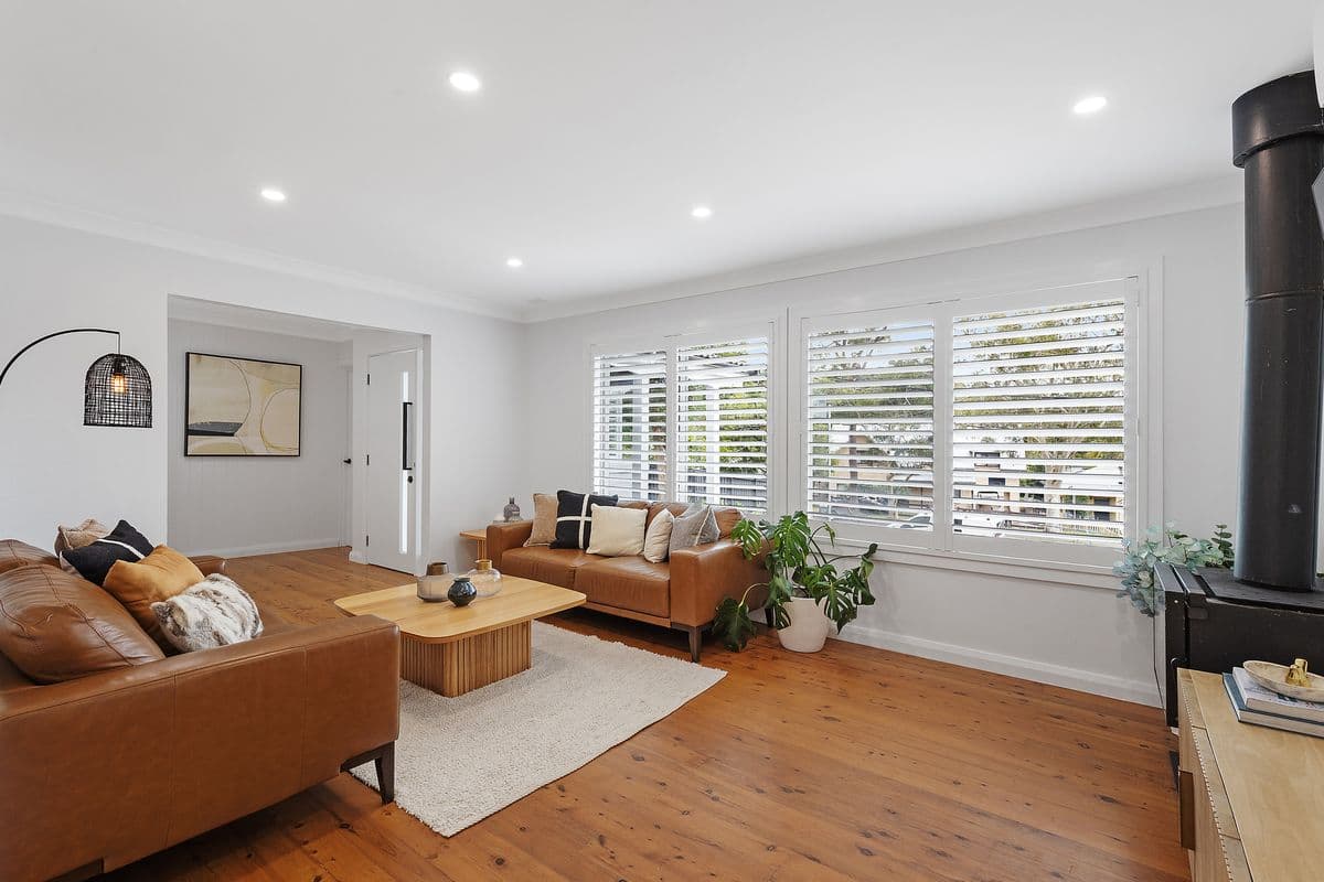 58 Lonsdale Avenue