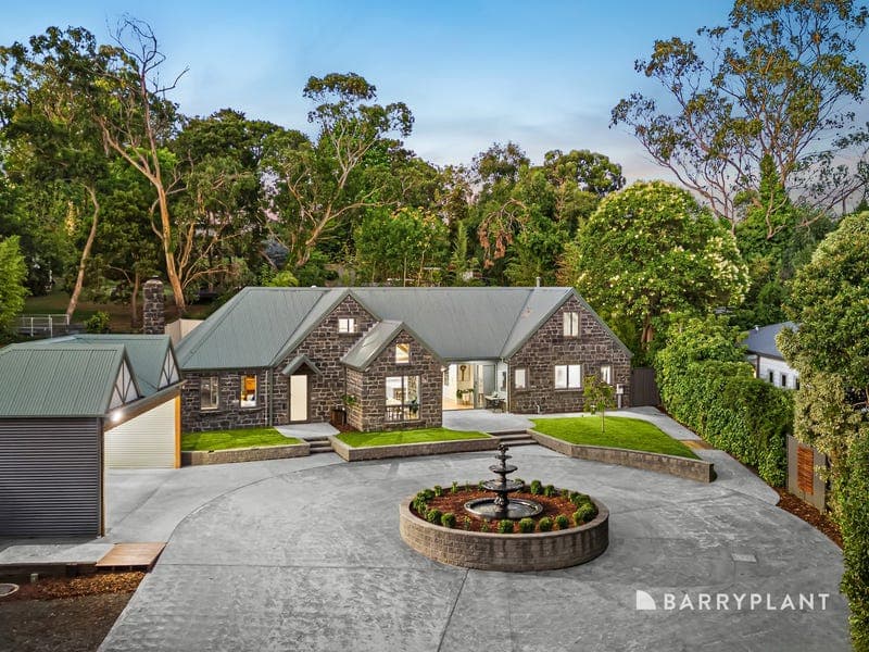 7 Vale Road, Belgrave Heights