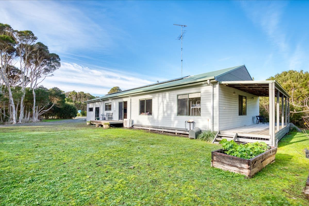 153 Acacia Road