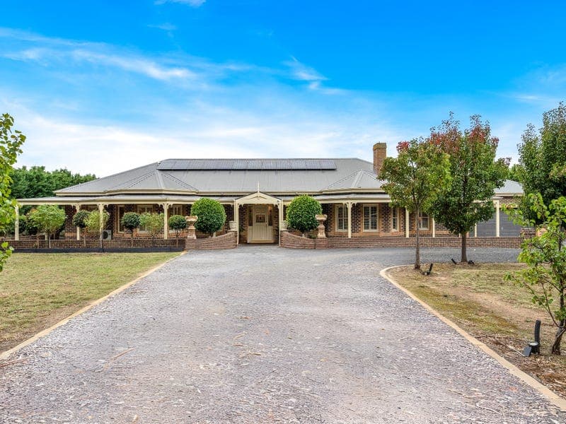 13 Red Gum Road