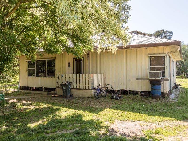 1002 Graham Road