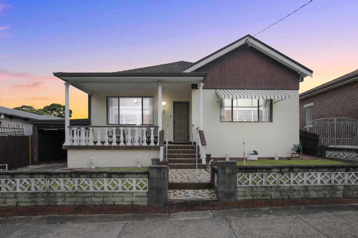 2 Edison Street