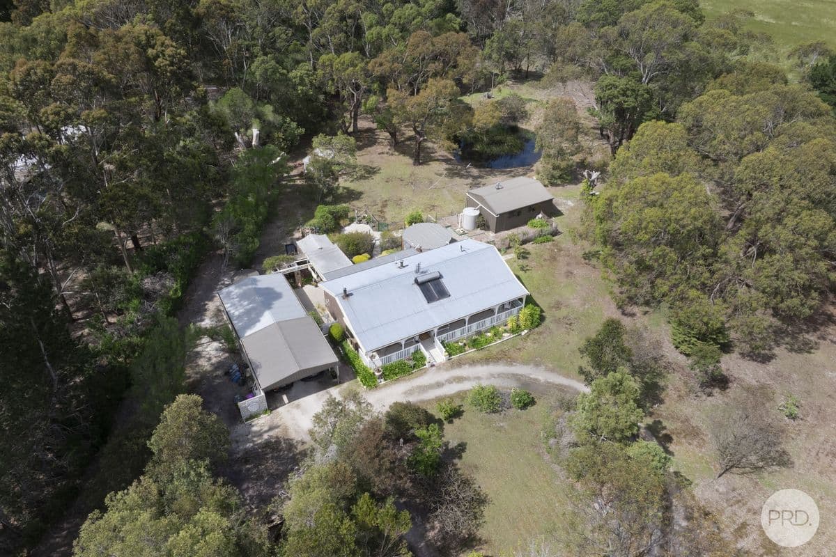 169 Dereel-Rokewood Junction Road