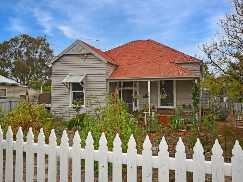 64 Newall Street, Marnoo