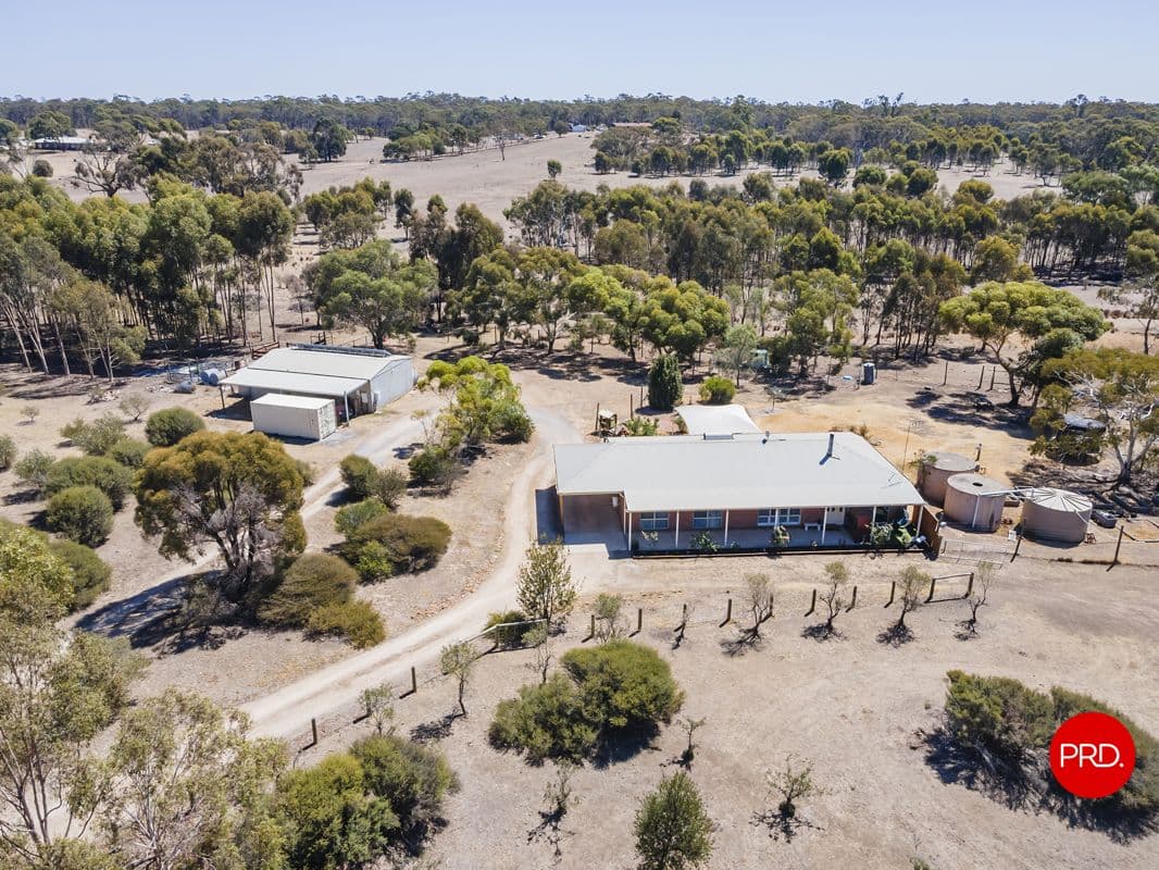 28 Candlebark Court