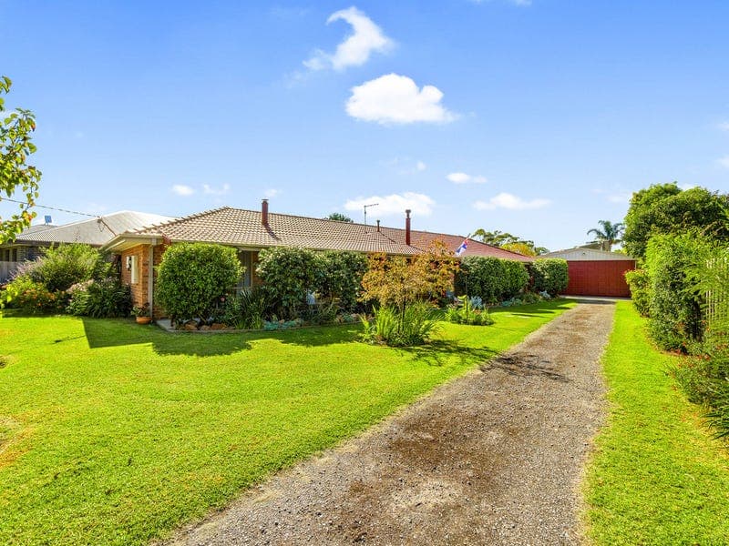 14 Railway Street, Cowwarr
