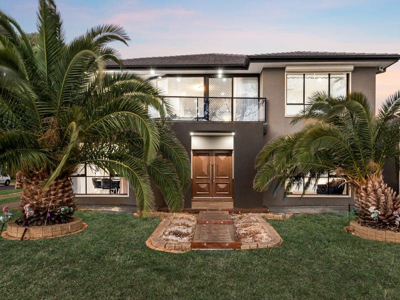 11 Waterside Drive, Waterways