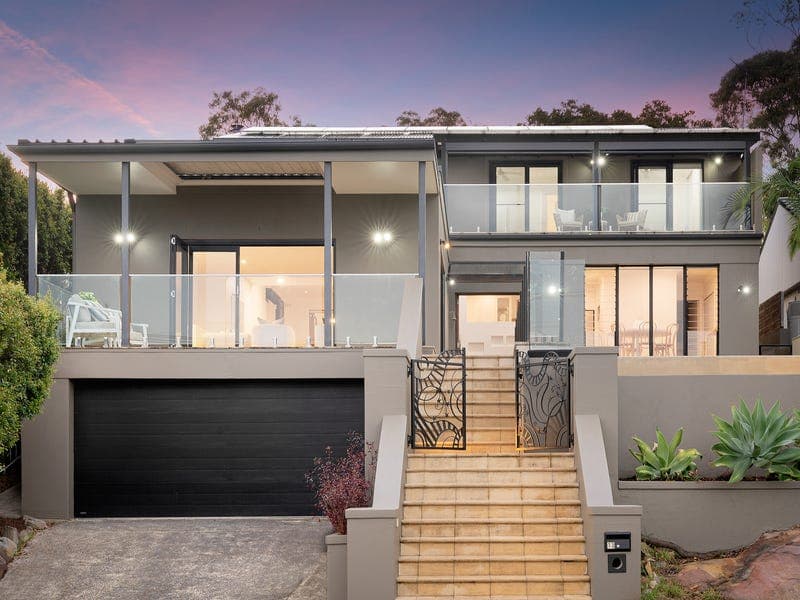 13 Southern Cross Way, Allambie Heights