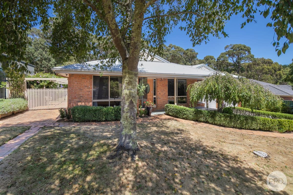 26 Ploughshare Drive