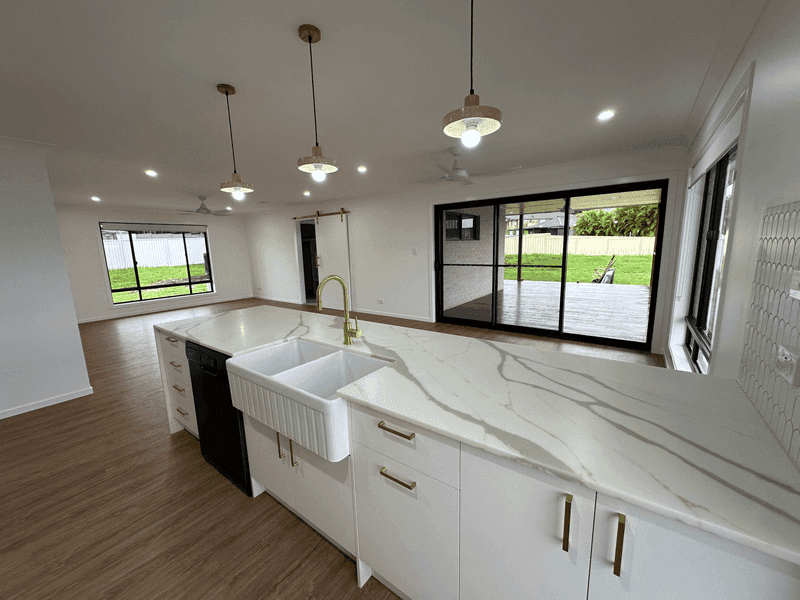 2 Ferrier Court