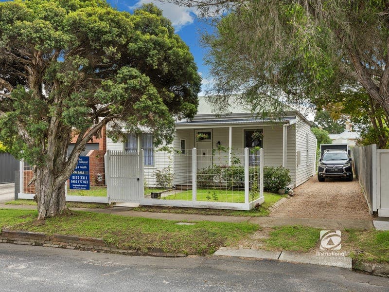 8 Francis Street, Bairnsdale