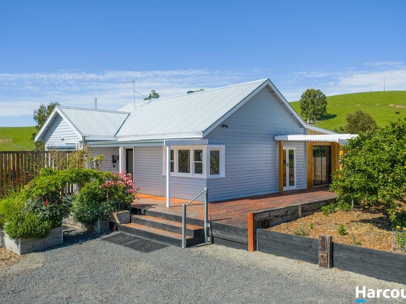 85 Hughes Road, Nerrena