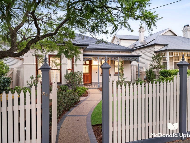 30 Ardoch Street, Essendon