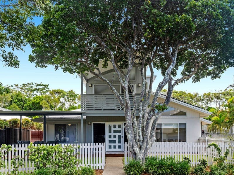 754 Casuarina Way, Casuarina