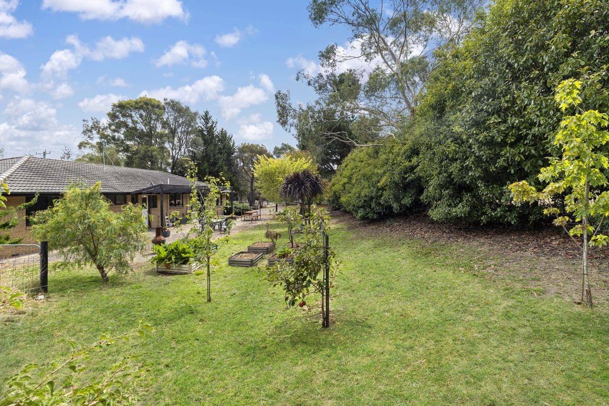 35 Clarks Road