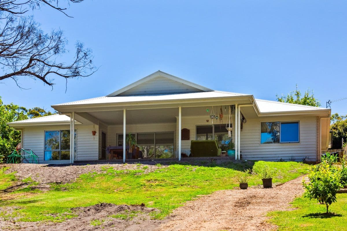 21 WIDDIS ROAD
