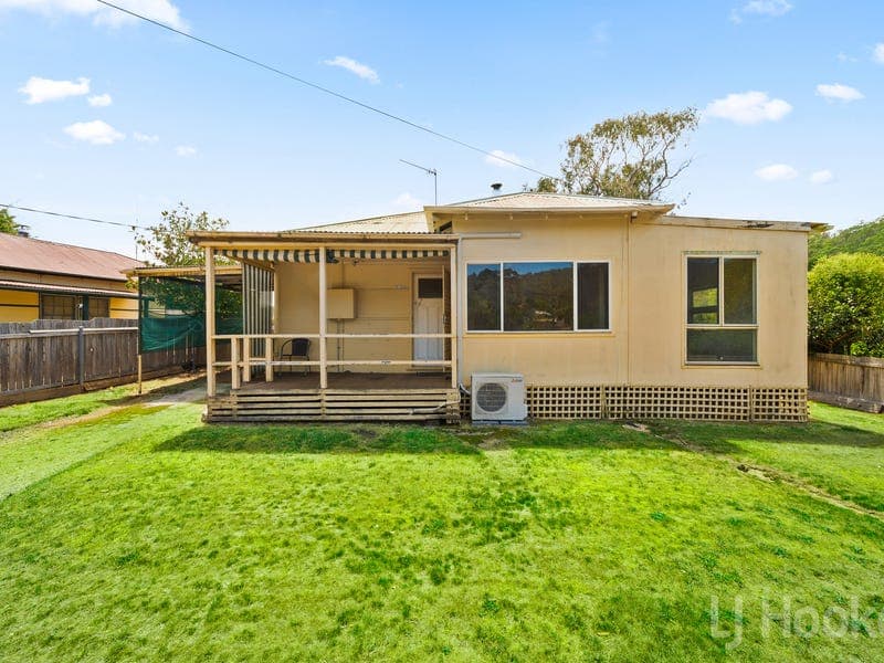 15 Braidwood Road