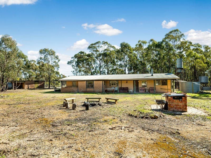1580 Tait Hamilton Road, Gobarup