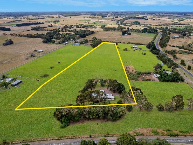 25 Laang Road, Garvoc