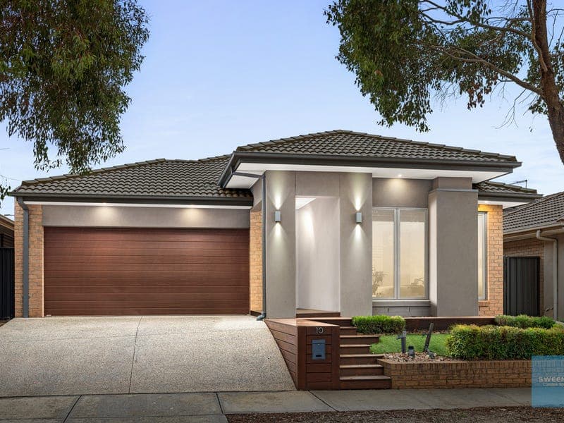 10 Alabaster Avenue, Cobblebank