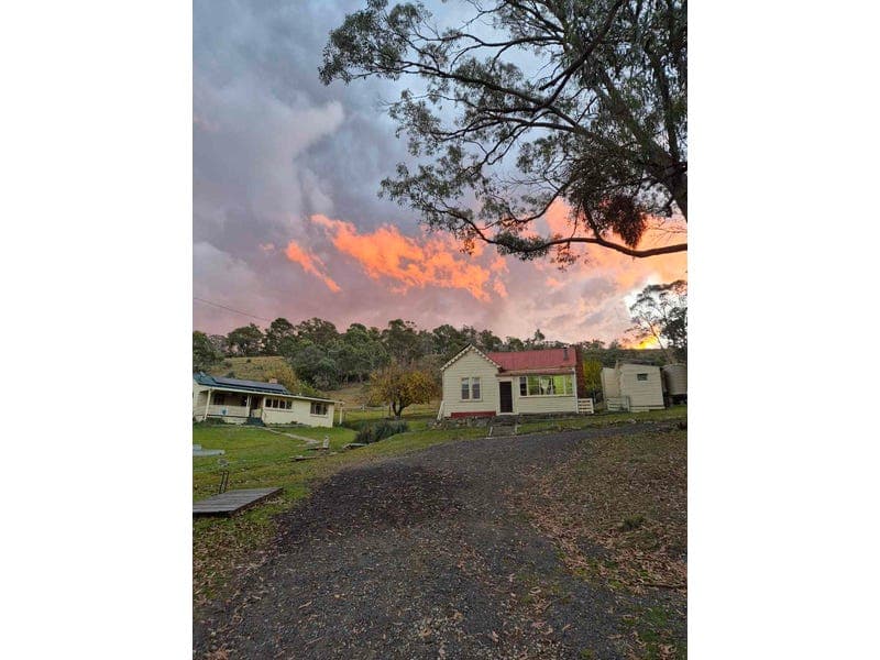 8 Copper Creek Road, Captains Flat