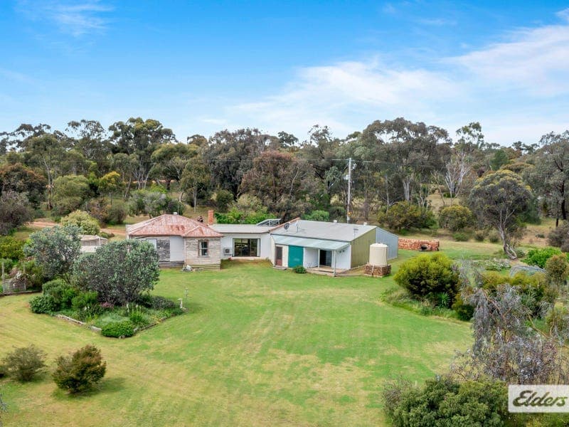 45 Bunyip Hill Road
