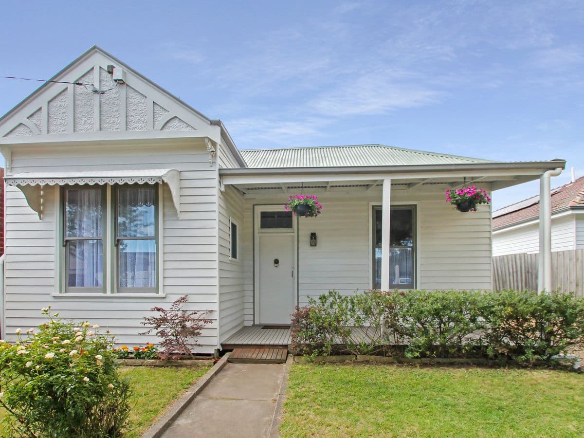 8 Francis Street