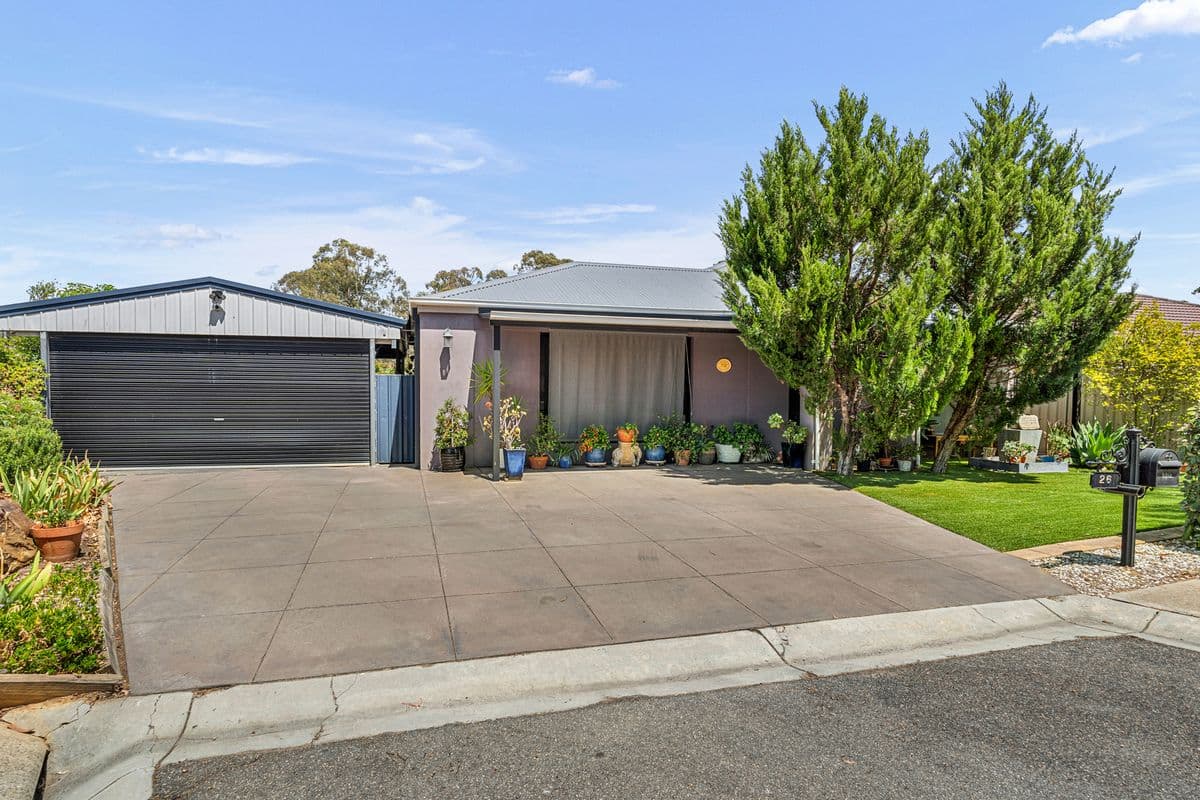 26 ROSSDALE DRIVE