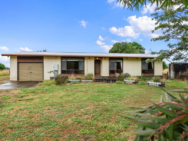 1099 Ayresford Road, Ecklin South