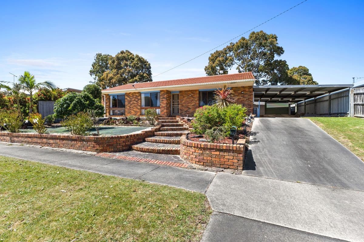 23 Canterbury Way