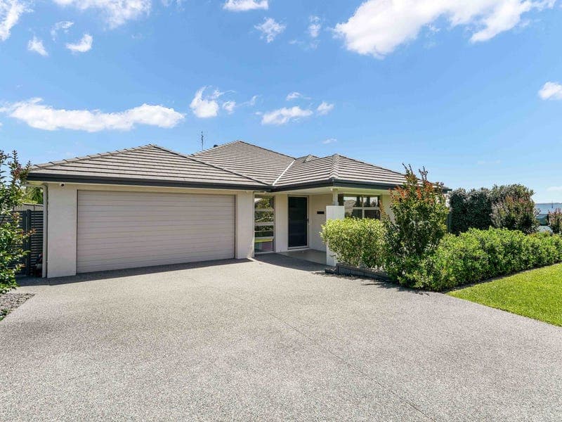 25 PANDANUS CIRCUIT