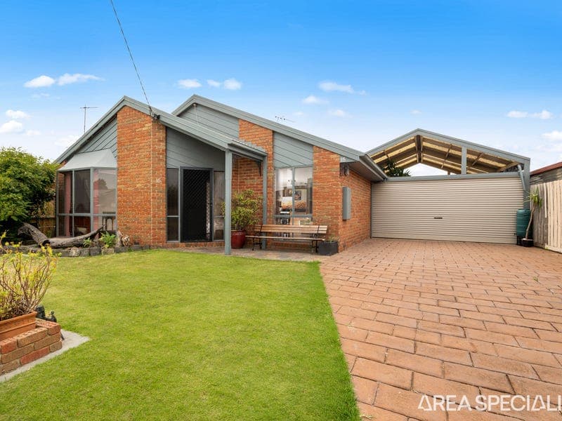 15 Clunies Court, Corio