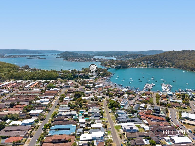 6 Webb Road, Booker Bay