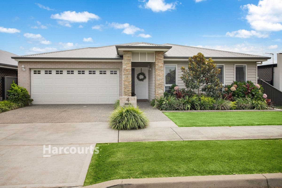 4 Fairy Wren Close