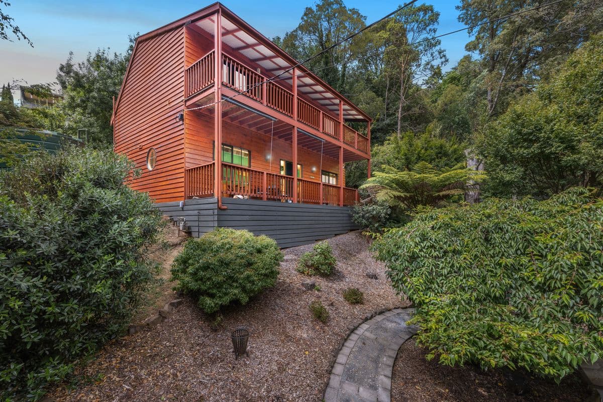 654 Basin - Olinda Road