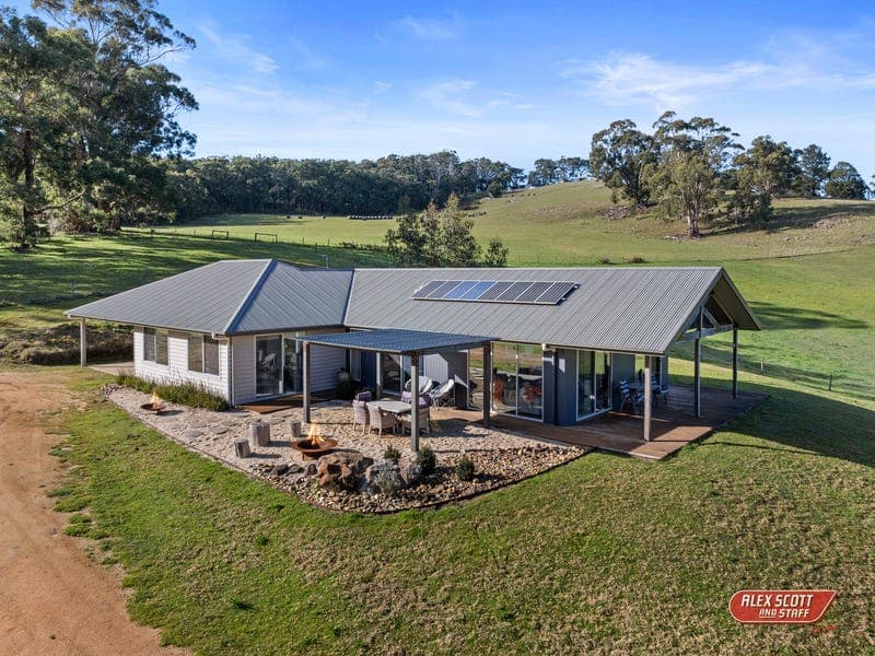 135 Forresters Road, Wooreen