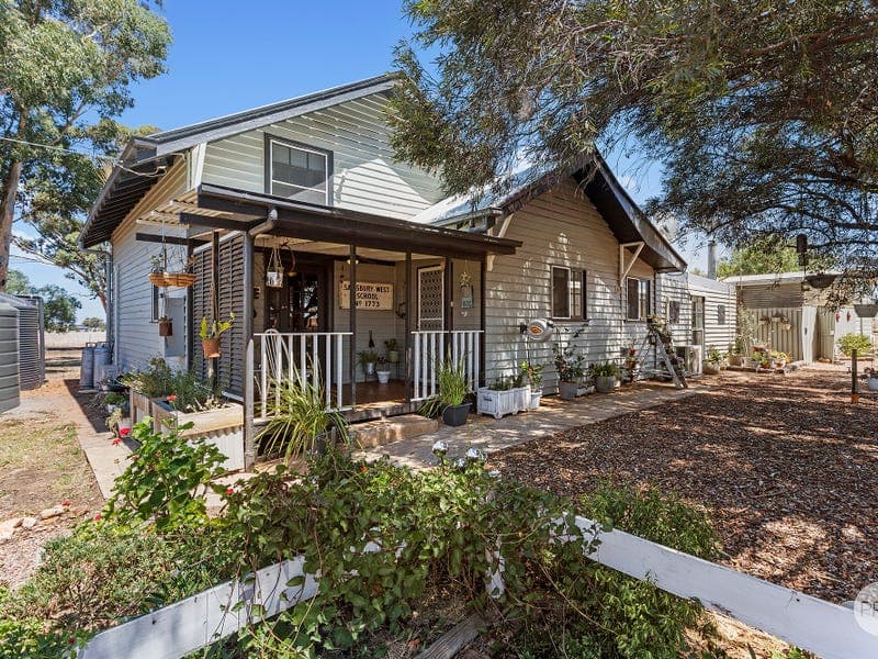 1003 Bridgewater-Serpentine Road, Salisbury West