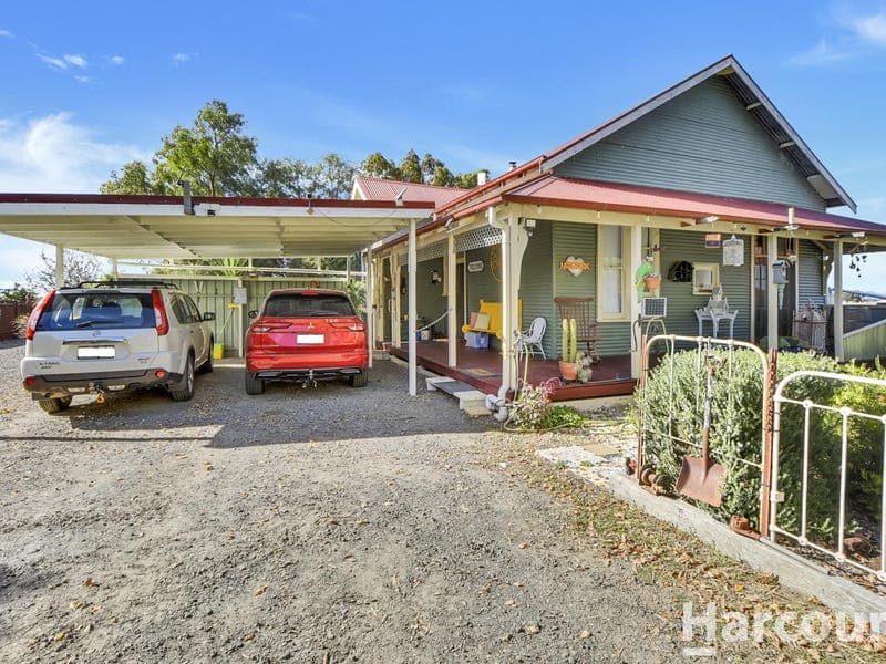 508 School Road, Drung