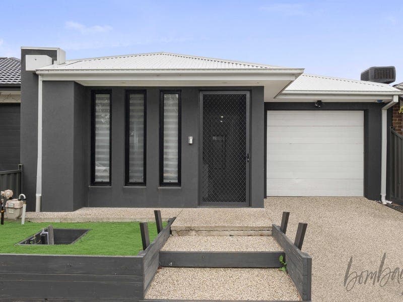 10 Eremaea Road, Craigieburn