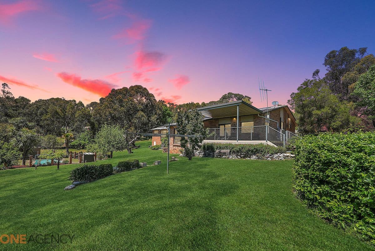 2 Don Peters Place