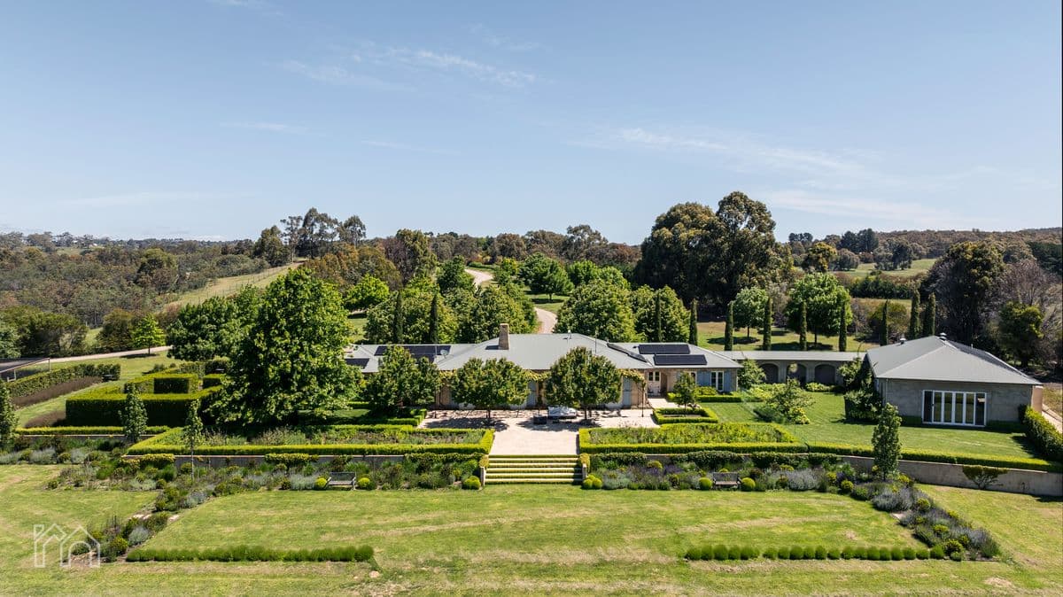 65 BUTLERS LANE