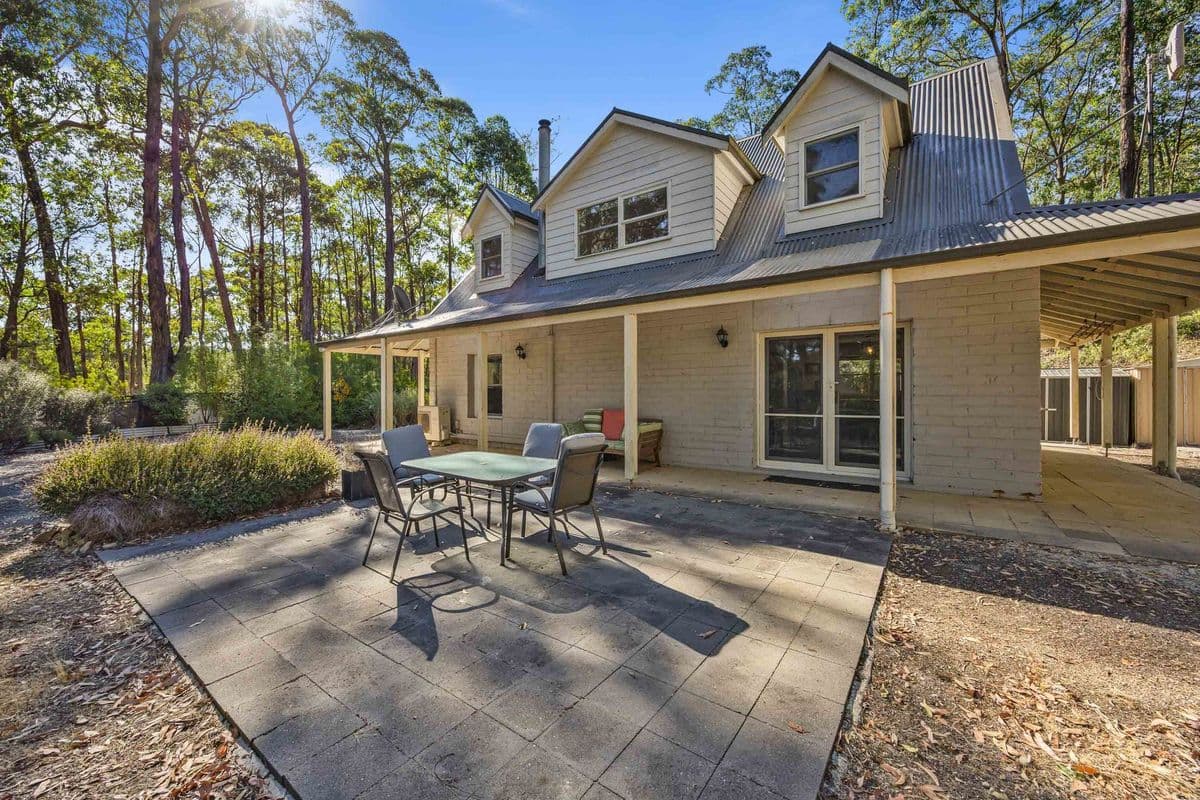 7 Heath Court