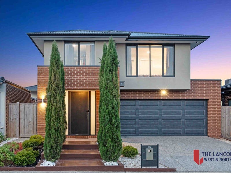 15 Warrnambool Street