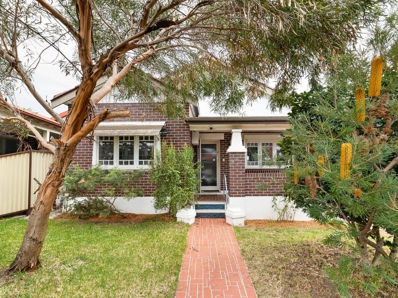27 Howard Street, Canterbury