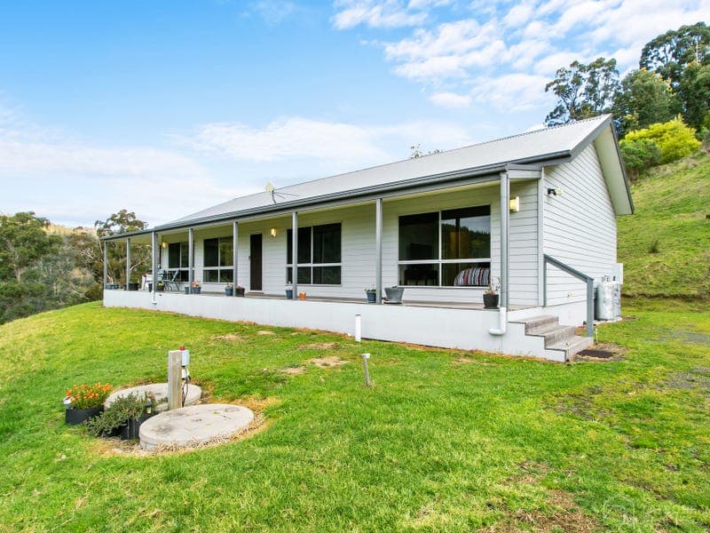 11 Browns Road