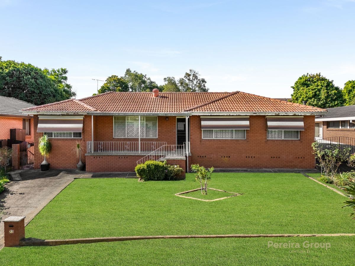 23 Kooloona Crescent