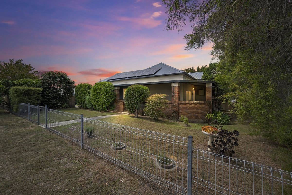 2 Northcote Street