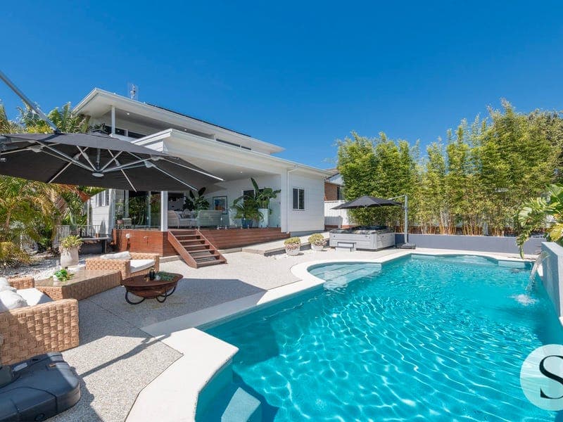 7 Bligh Avenue, Caves Beach