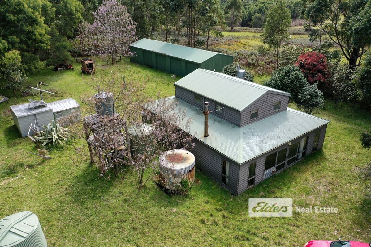 82 Wombat Road