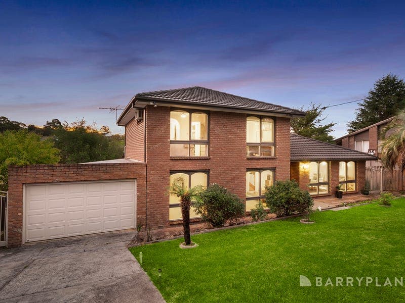 13 Valley Ho, Chirnside Park